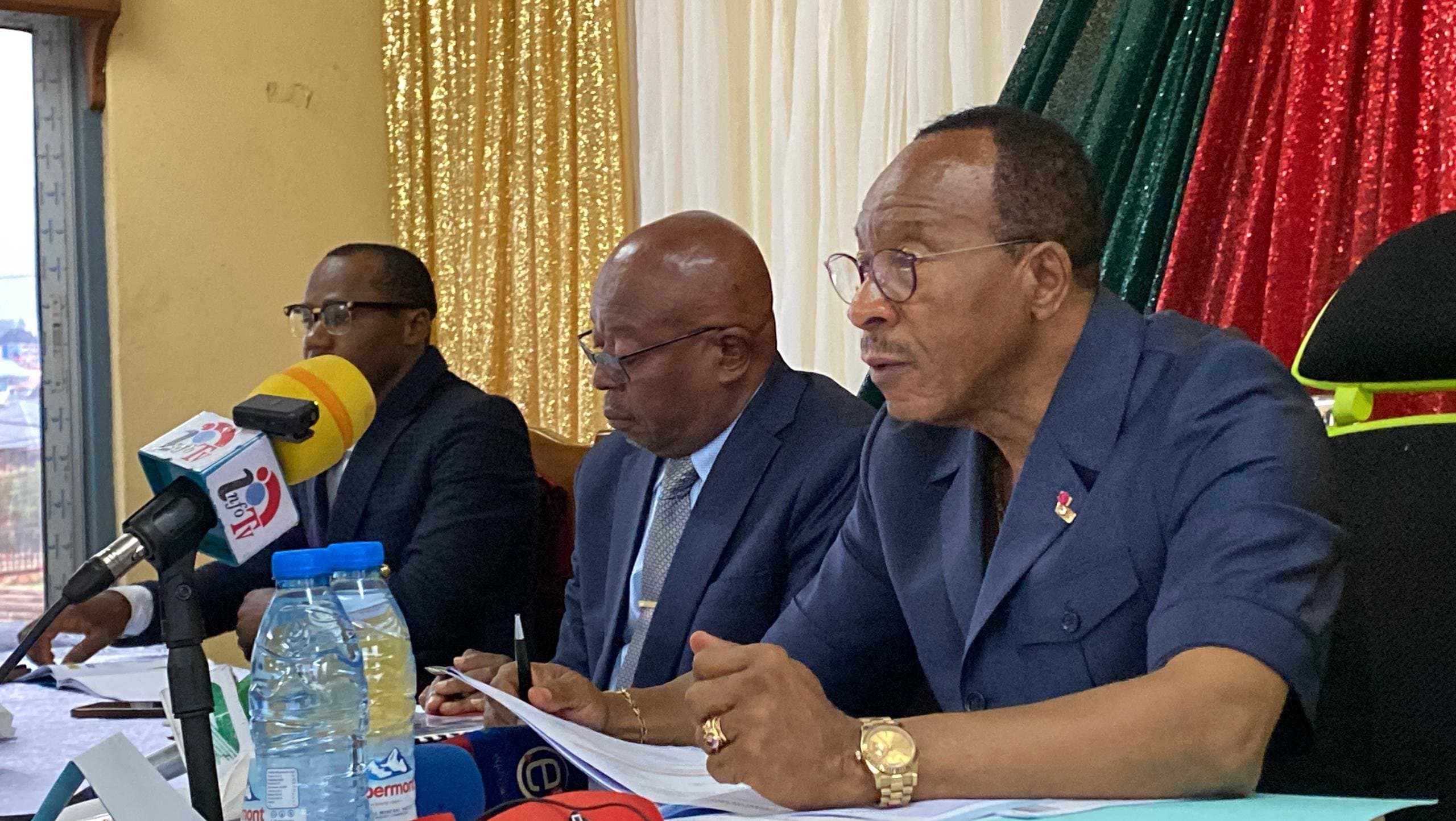 Le projet de passage urbain de Bamenda atteint 43 % d'avancement alors que le ministre inspecte les travaux à l'approche d'une échéance cruciale