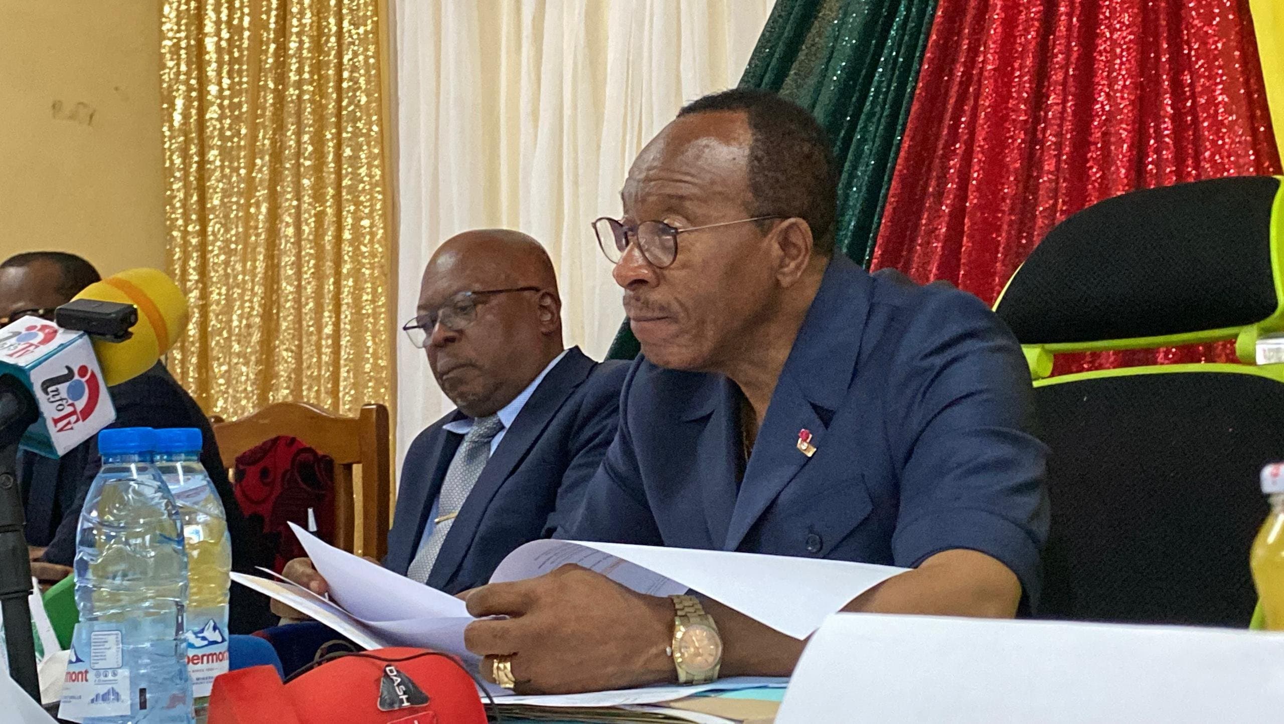 Le projet de passage urbain de Bamenda atteint 43 % d'avancement alors que le ministre inspecte les travaux à l'approche d'une échéance cruciale