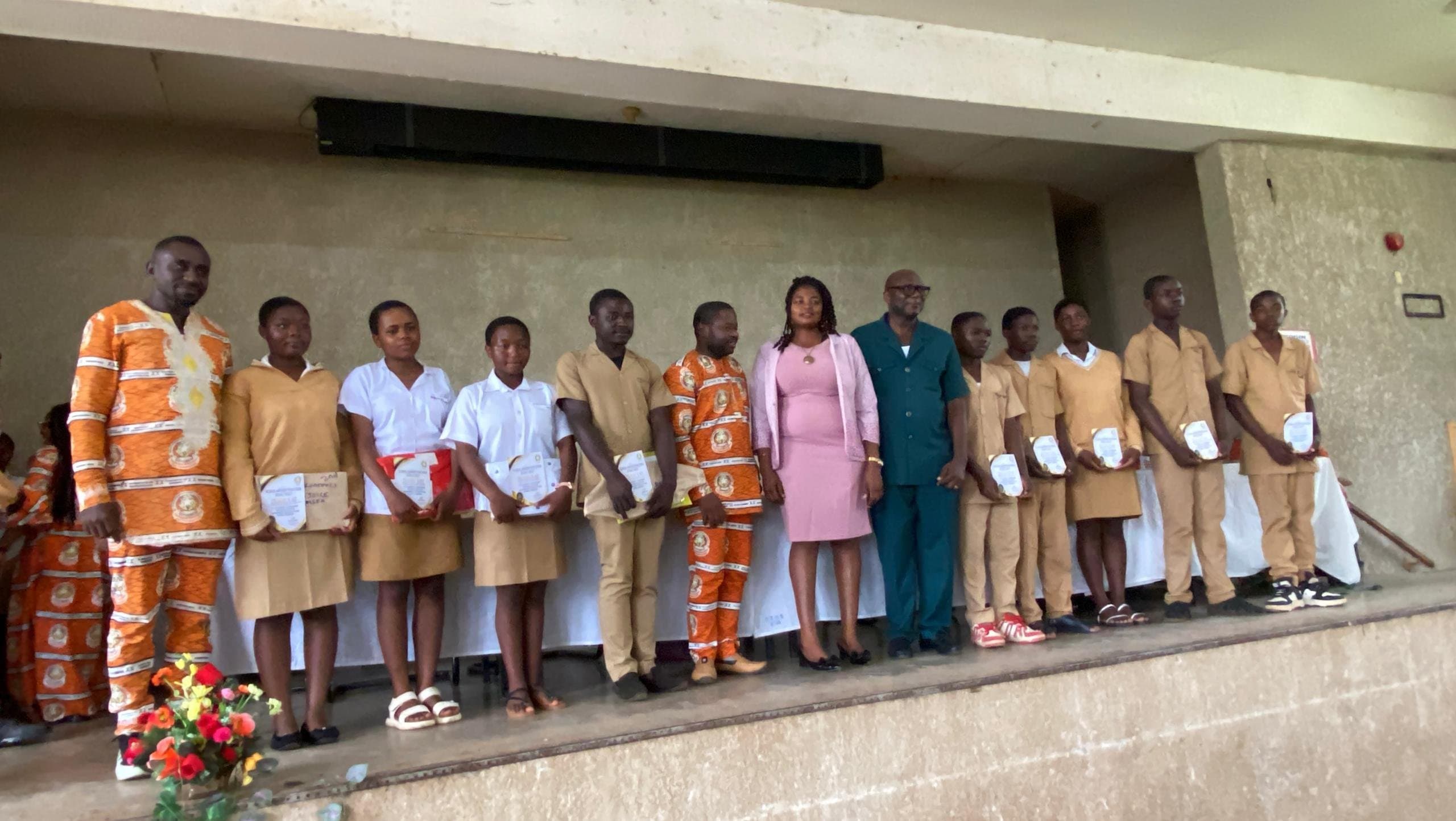 Ex-Students of GTHS Bamenda Return to Inspire, Reward and Support Students