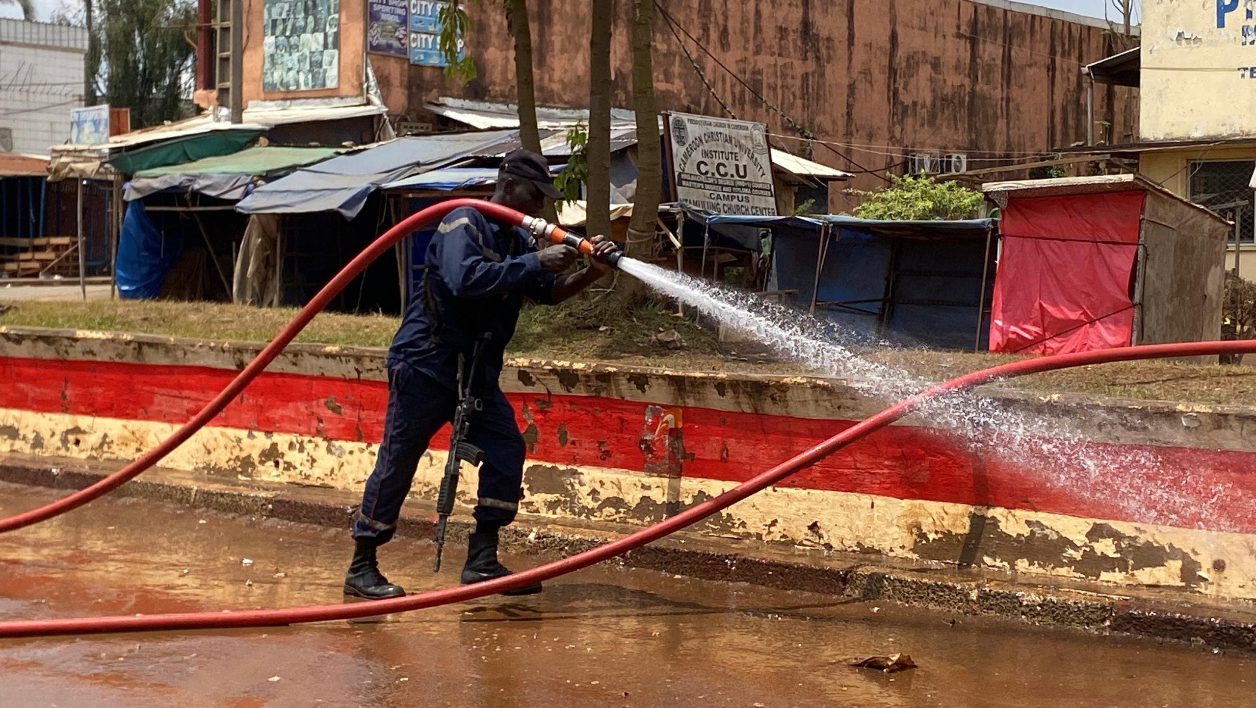 Bamenda City Council Clears Commercial Avenue Ahead of Papal Visit
