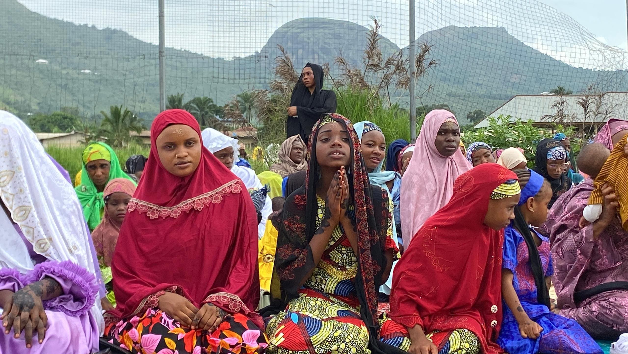 Les dirigeants de Ngoketunjia prônent la paix, l'unité et la responsabilité auprès des fidèles musulmans de Ndop